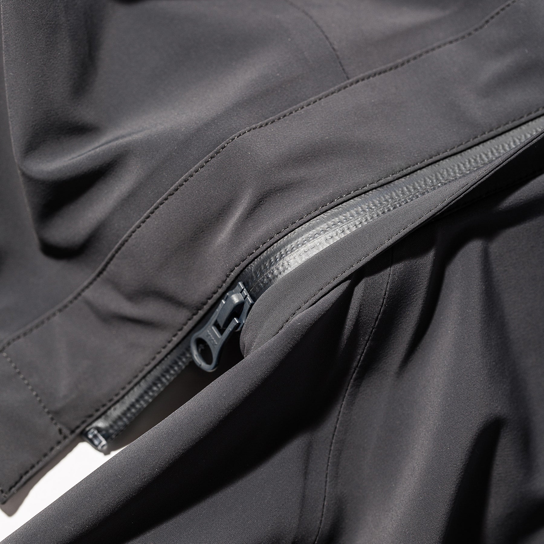 The Reyes Jacket in Dark Slate - Image 8
