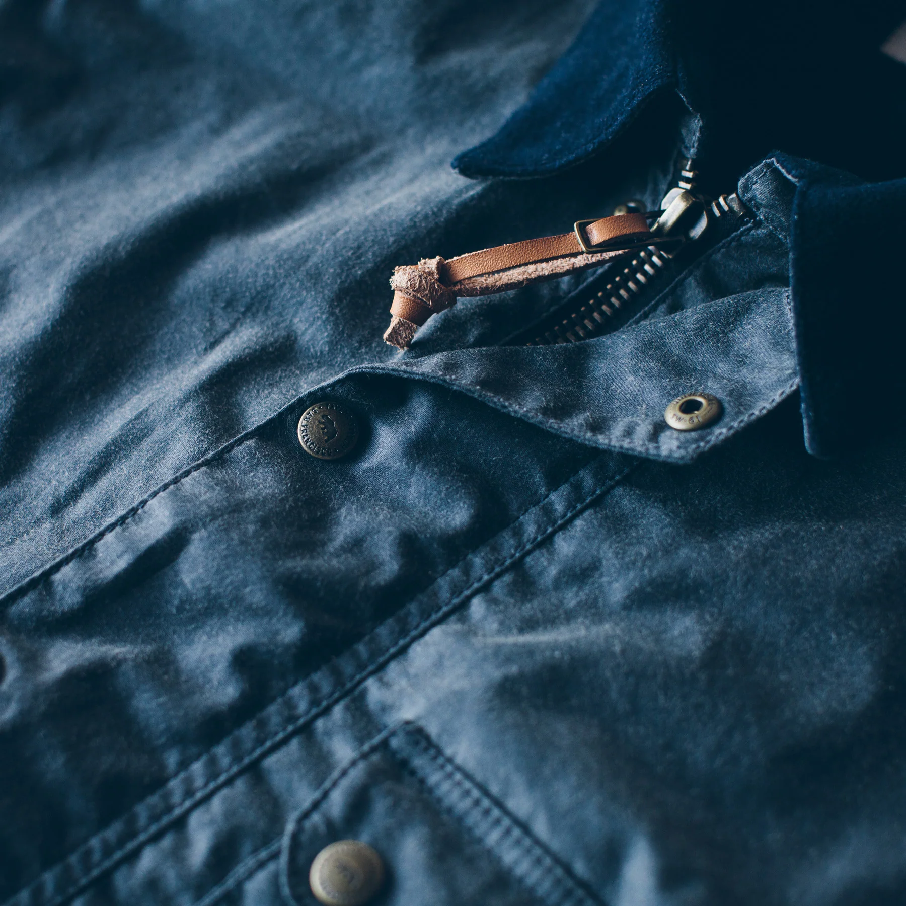 The Field Jacket in Navy - Image 5