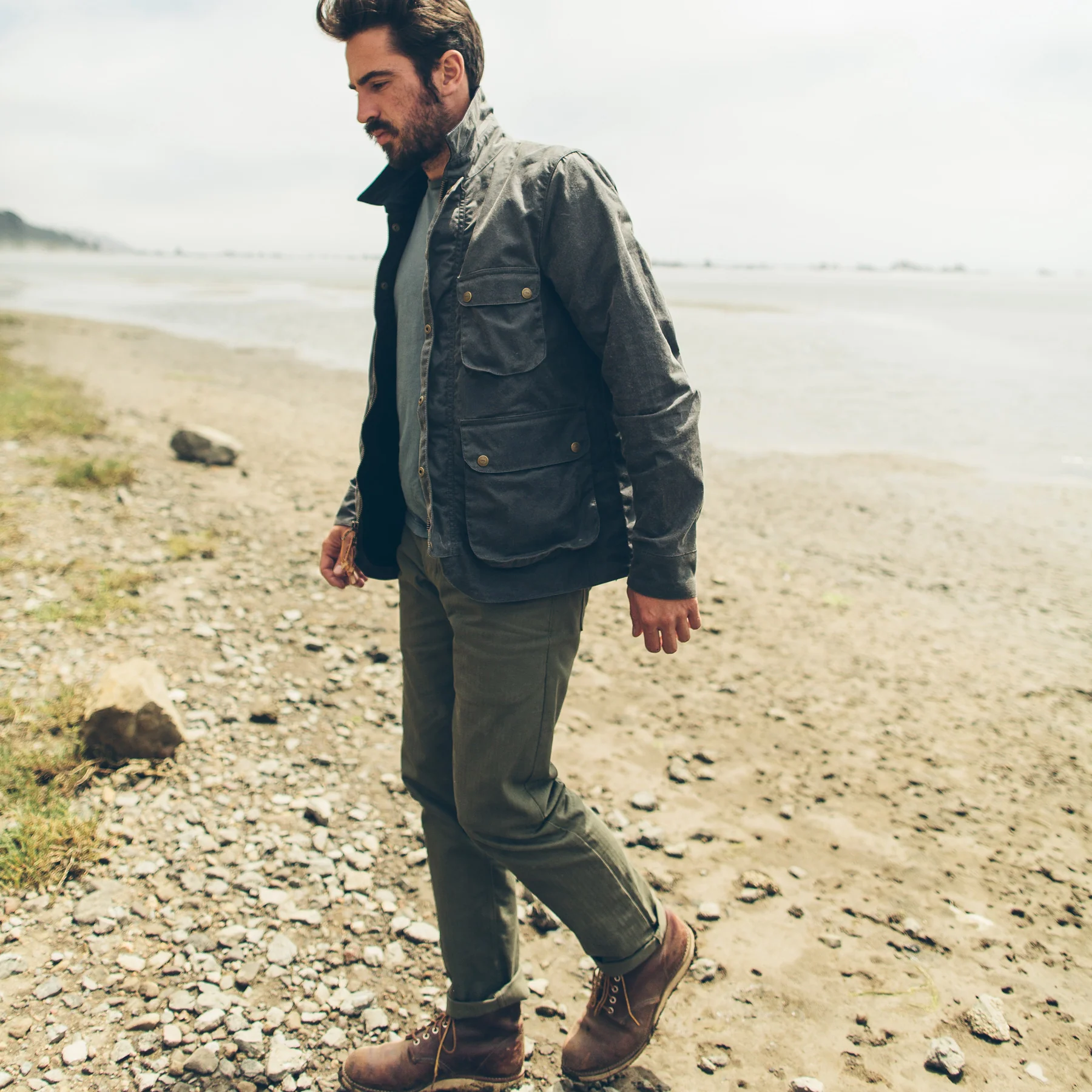 The Rover Jacket in Slate Beeswaxed Canvas - Image 2