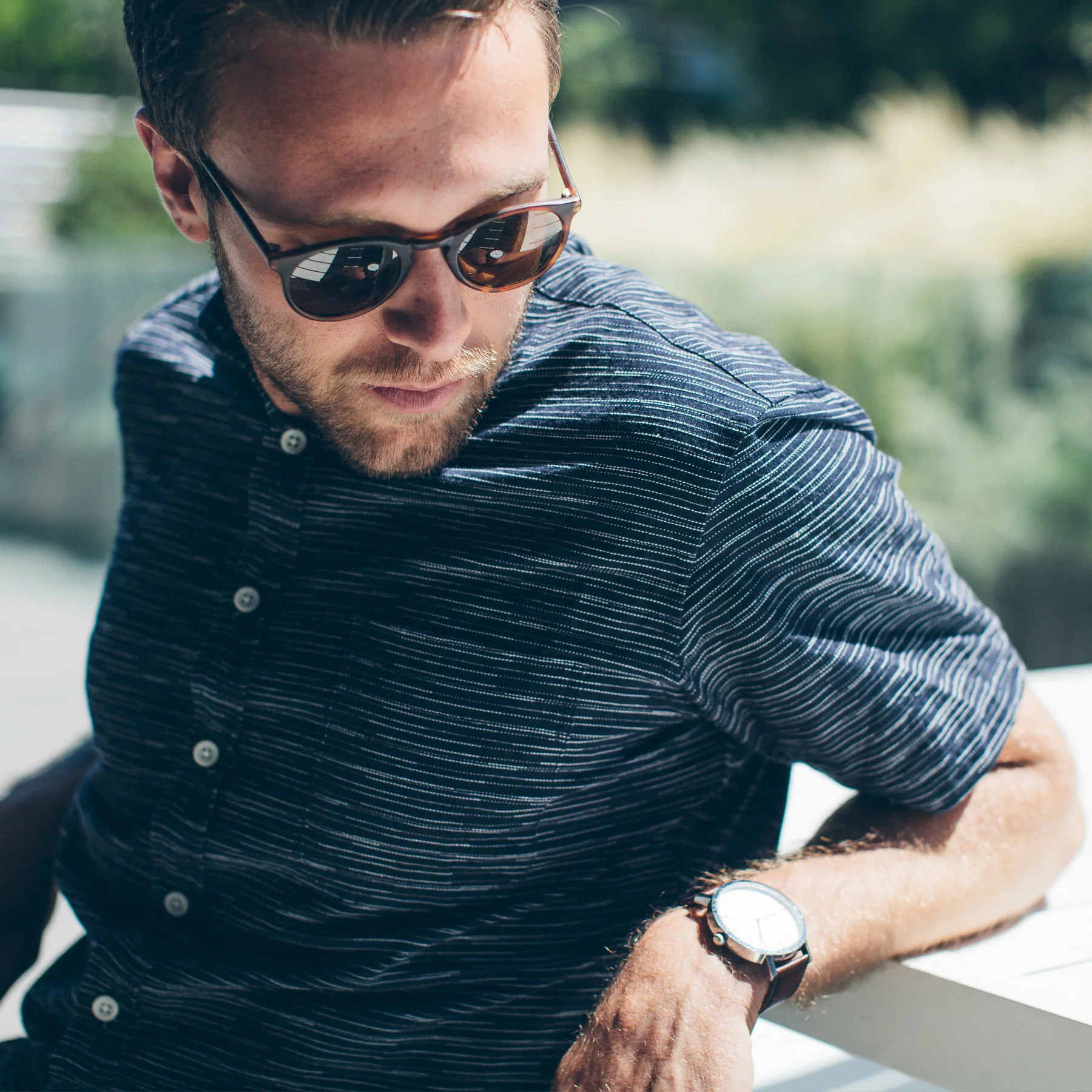 The Short Sleeve Bandit in Navy Slub Stripe - Image 4