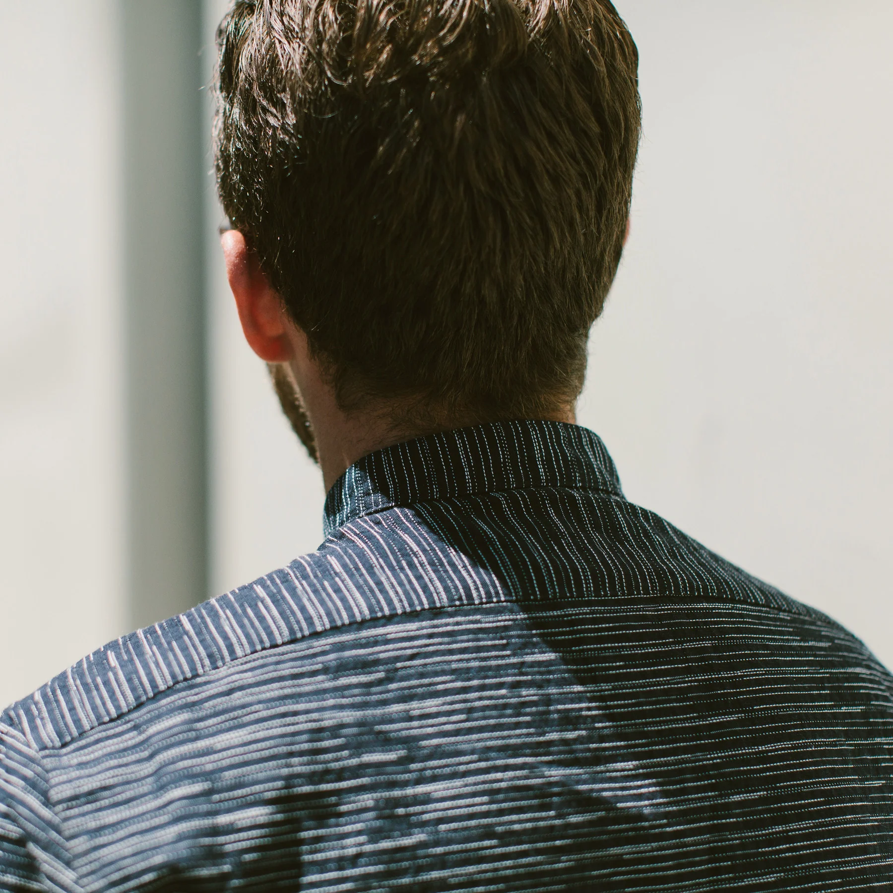 The Short Sleeve Bandit in Navy Slub Stripe - Image 5