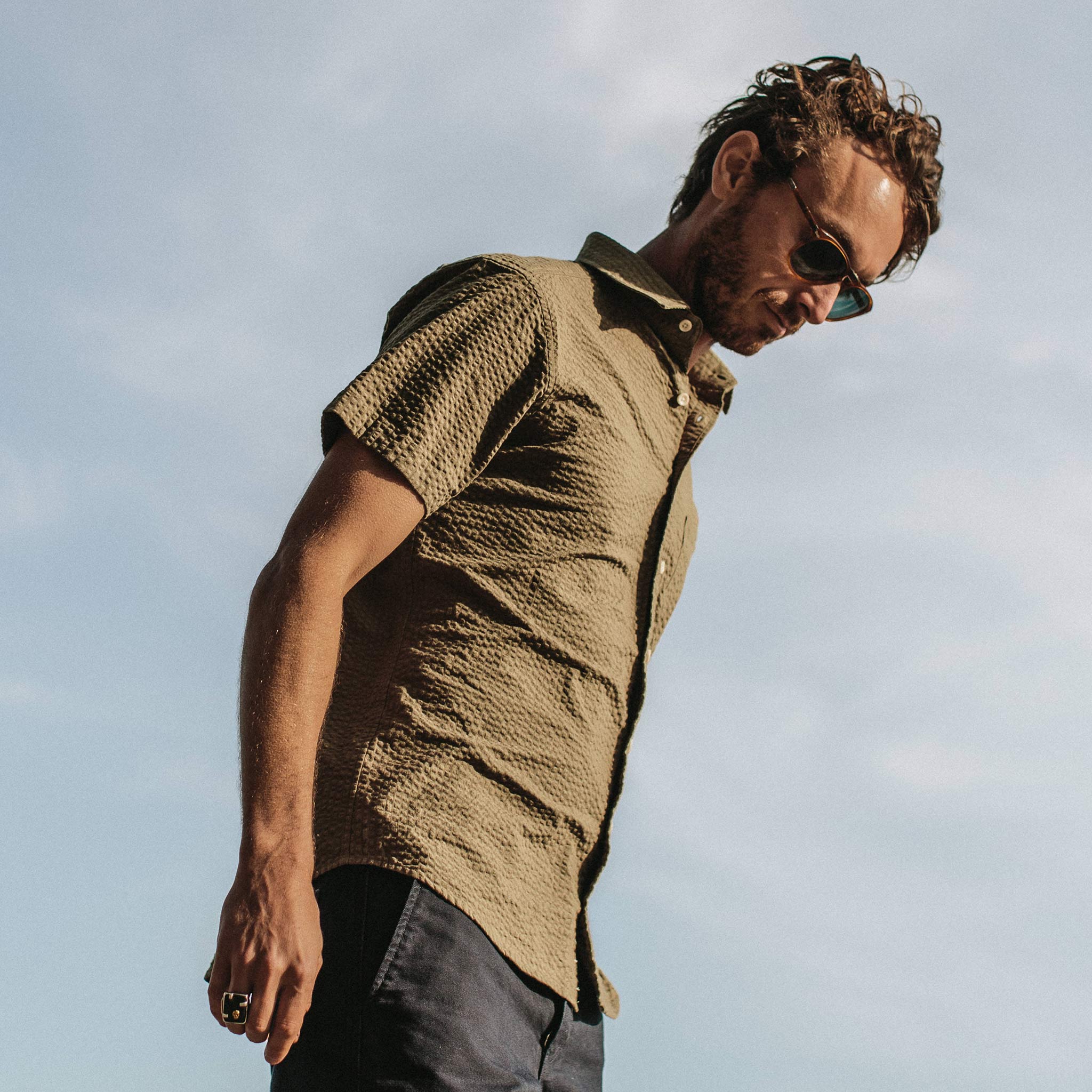 The Short Sleeve California in Army Seersucker - Image 2