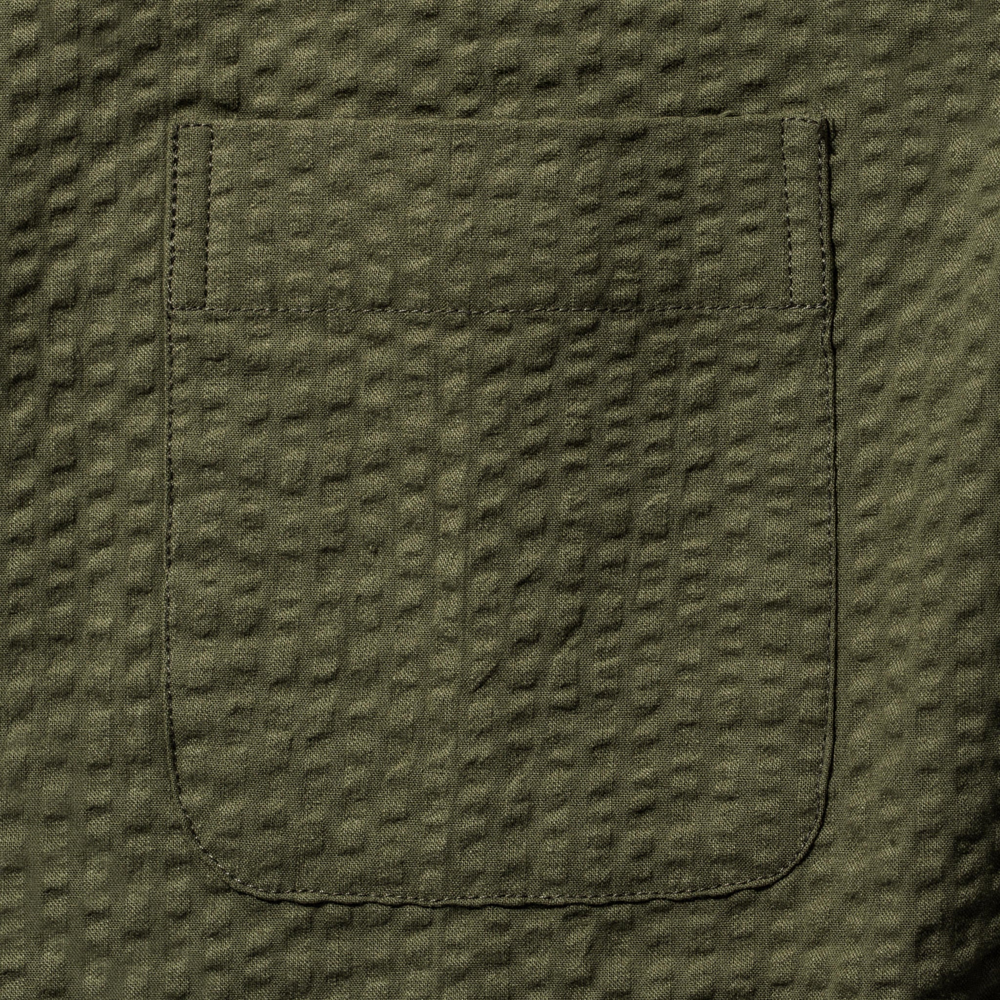 The Short Sleeve California in Army Seersucker - Image 6