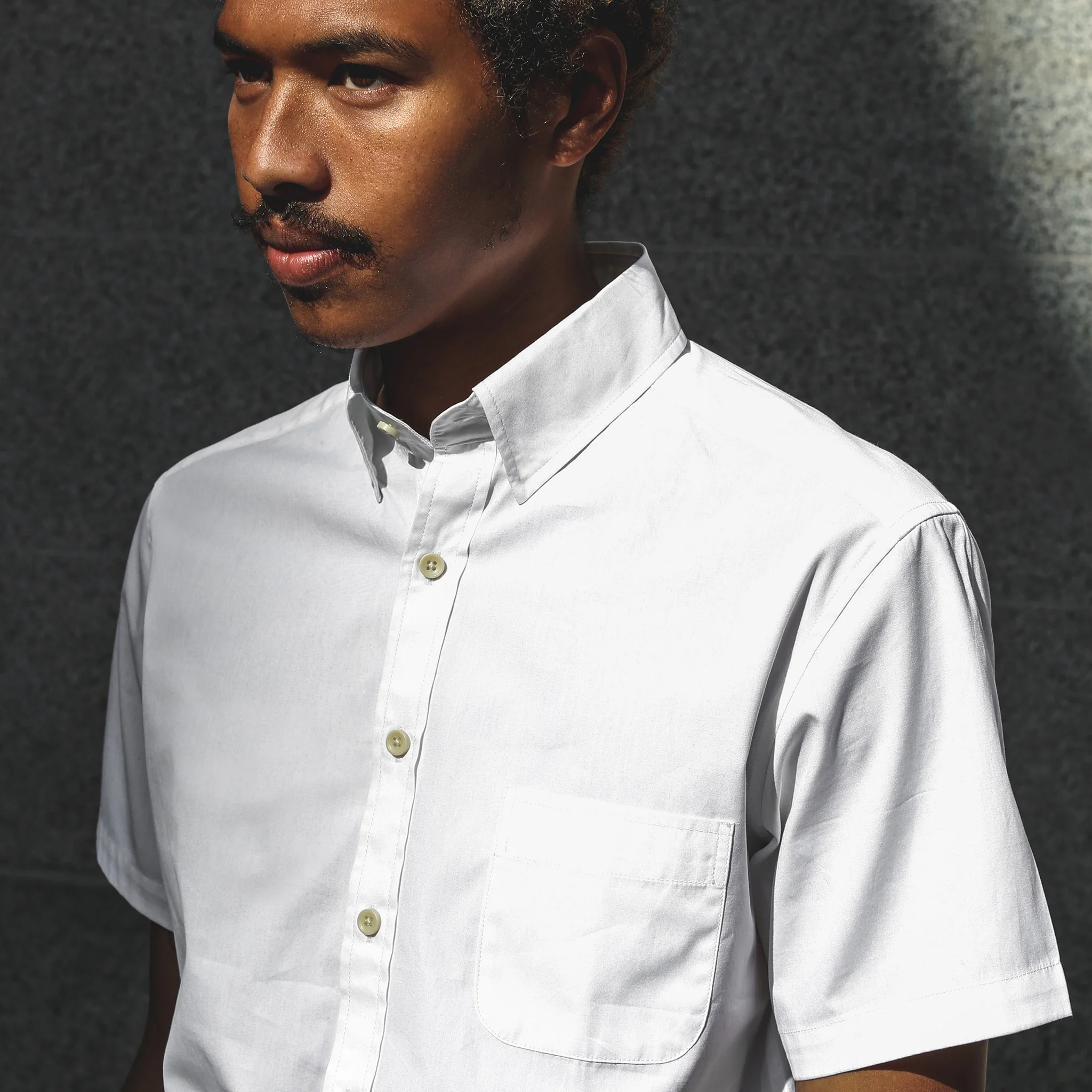 The Short Sleeve California in White Poplin - Image 2