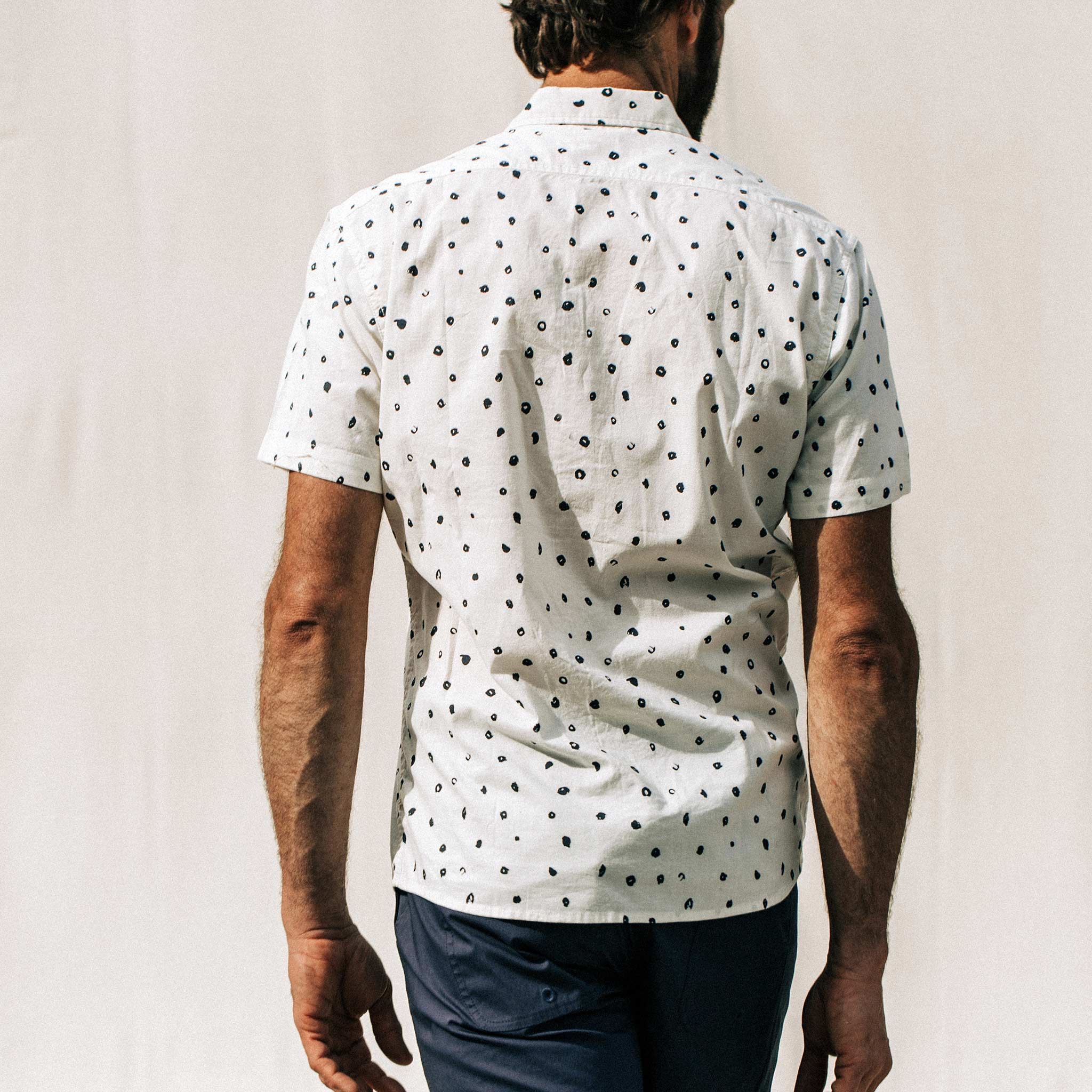 The Short Sleeve Hawthorne in Brush Dot - Image 6