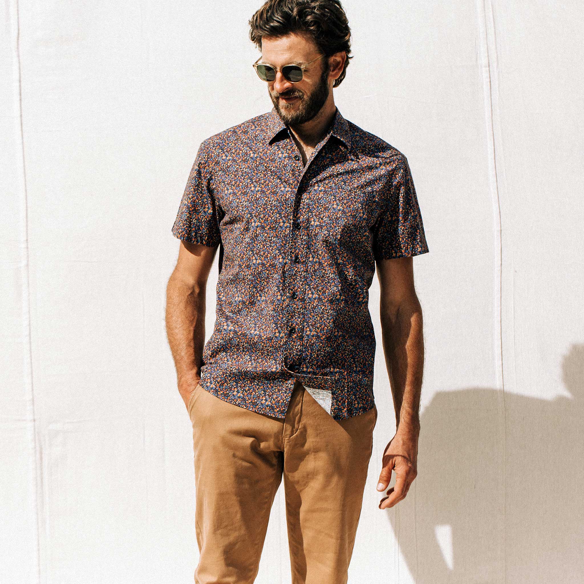The Short Sleeve Hawthorne in Flower Field - Image 2