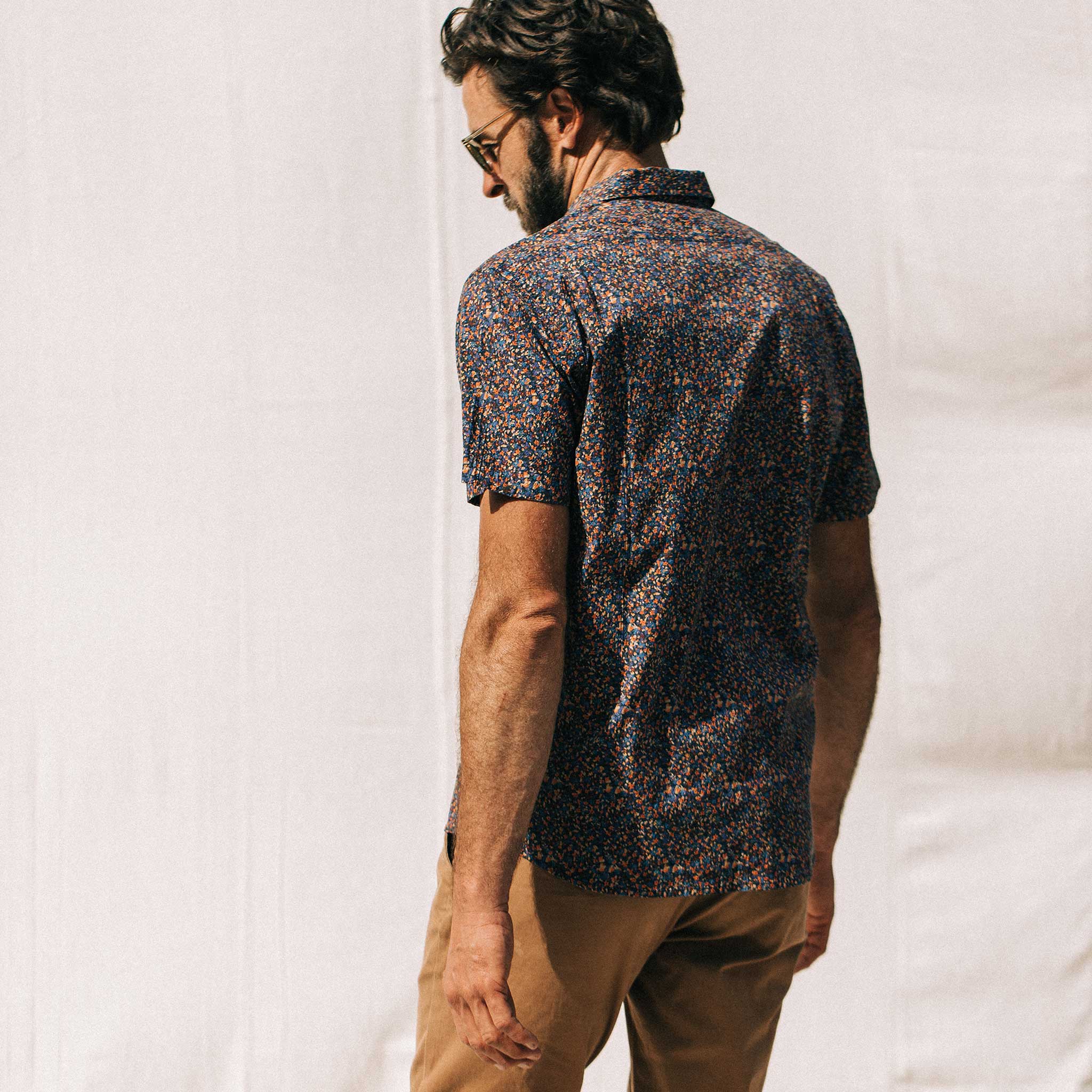 The Short Sleeve Hawthorne in Flower Field - Image 6