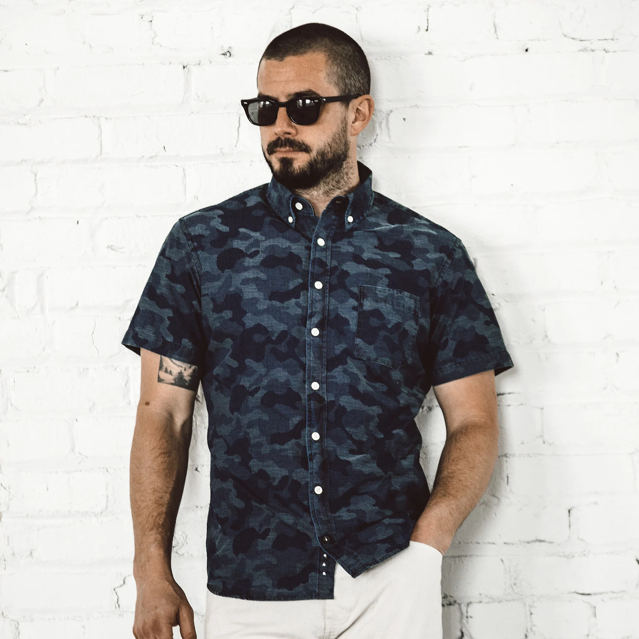 The Short Sleeve Jack in Indigo Jacquard Camo - Image 5