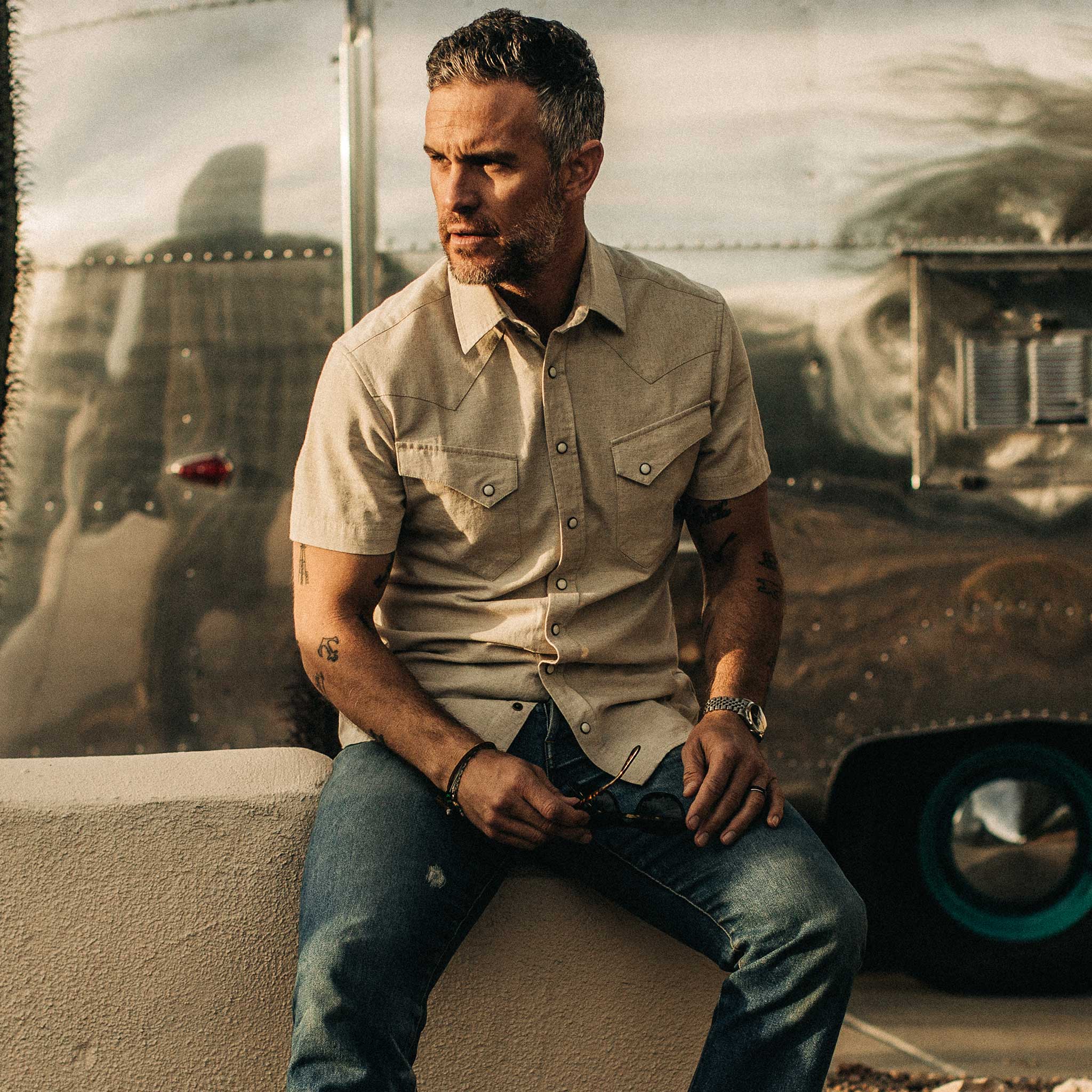 The Short Sleeve Western in Natural Herringbone - Image 2