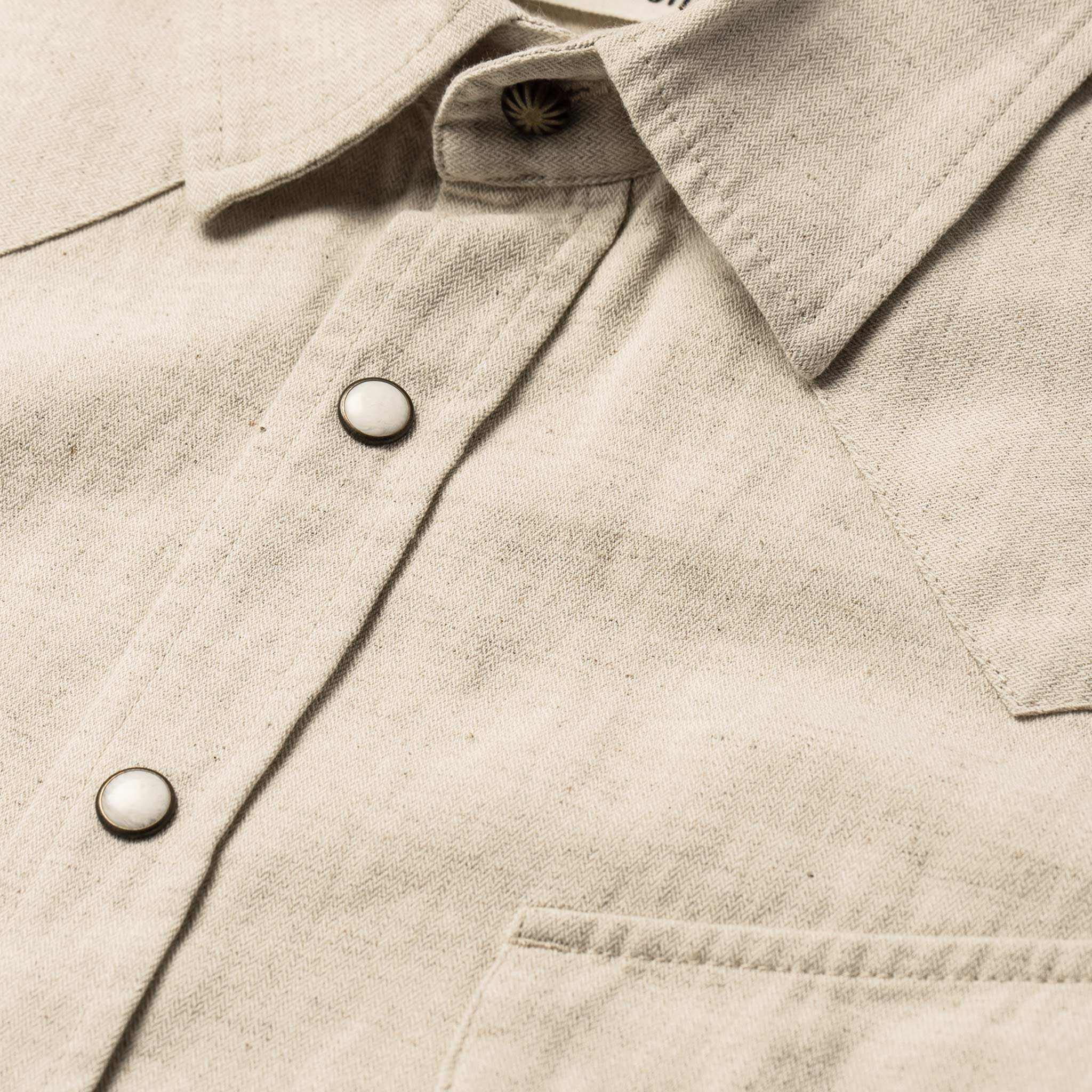 The Short Sleeve Western in Natural Herringbone - Image 6