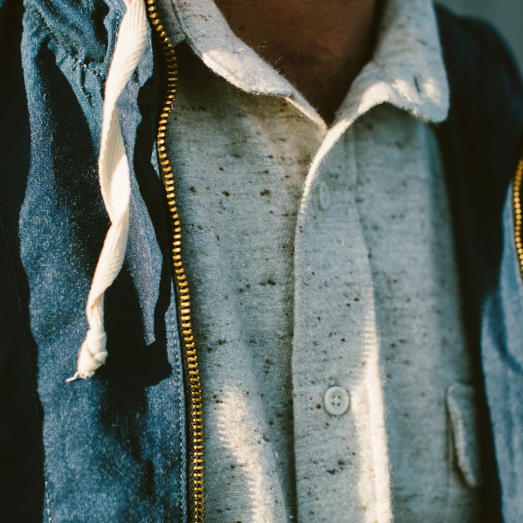 The Sun Down Shirt in Speckled Oatmeal - Image 3