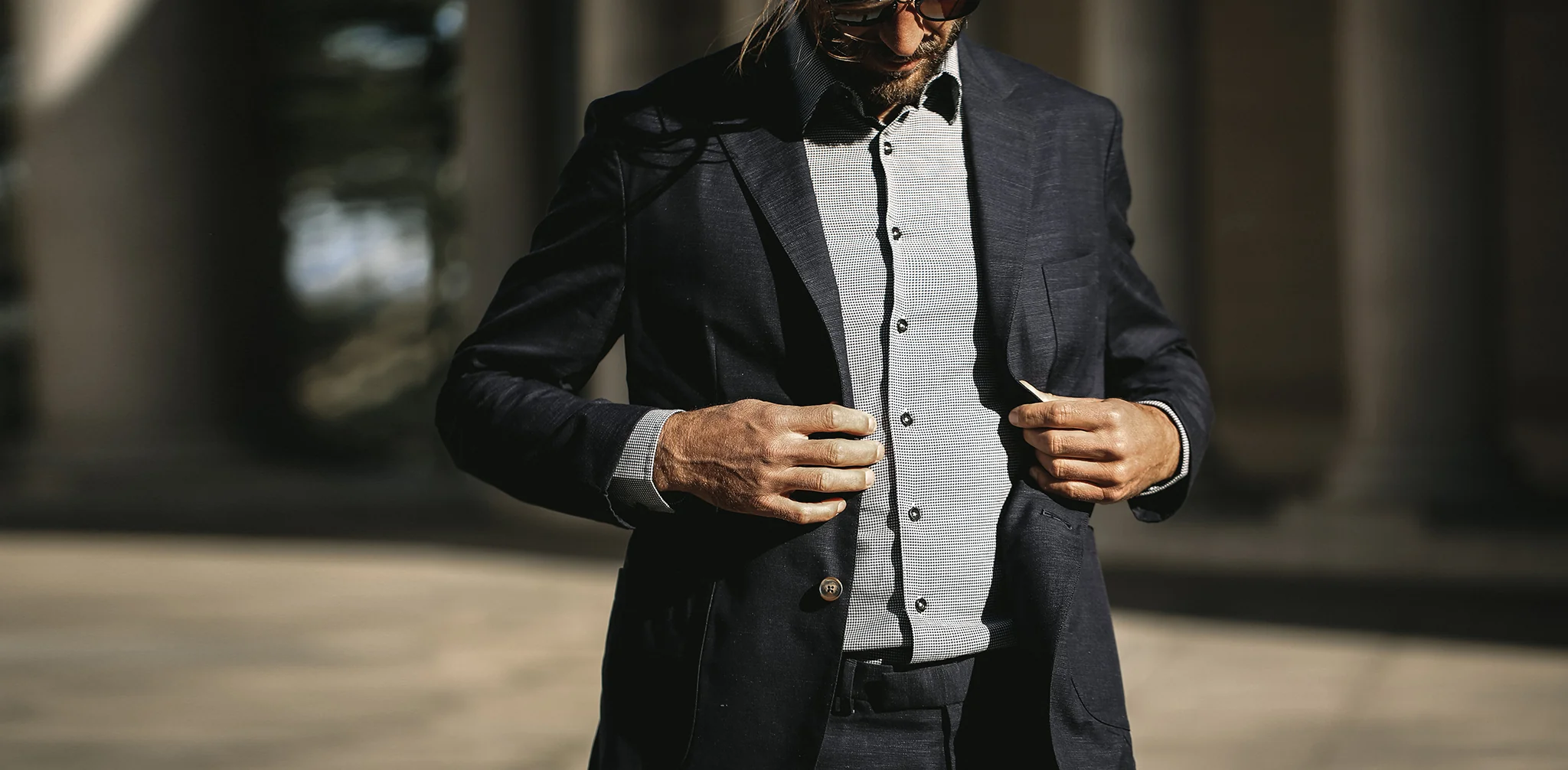 The Telegraph Jacket in Navy Slub - Image 15