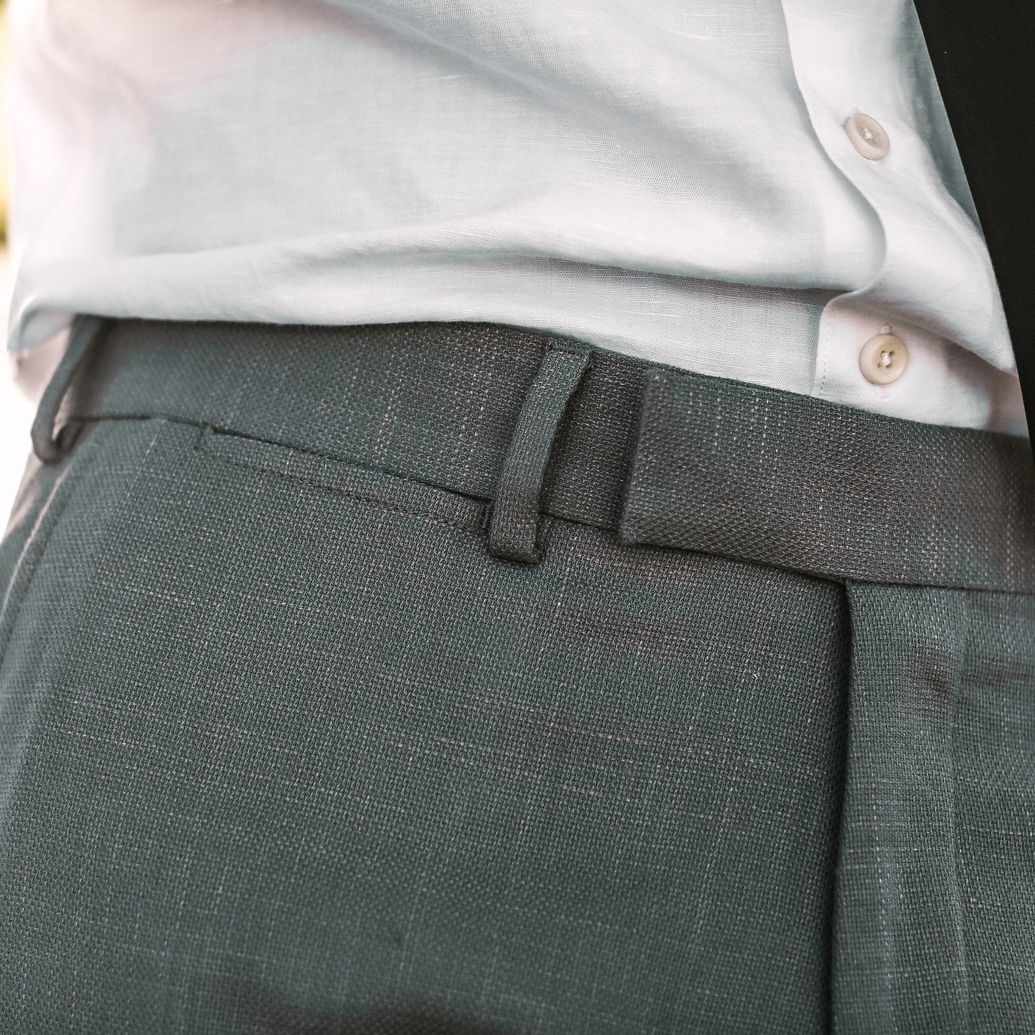 The Telegraph Trouser in Charcoal Slub - Image 4