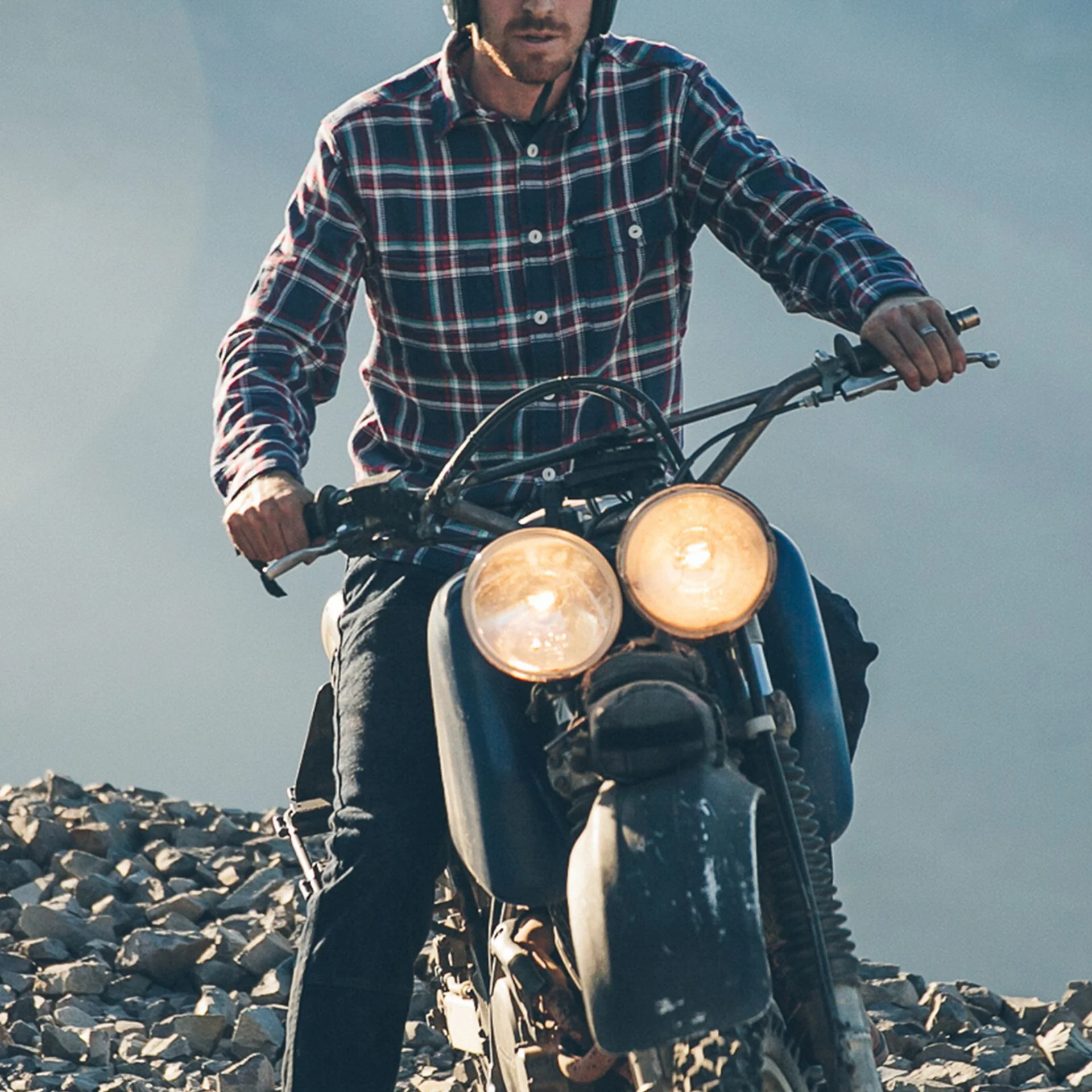 The Triple Needle Moto Utility Shirt in Navy - Image 6