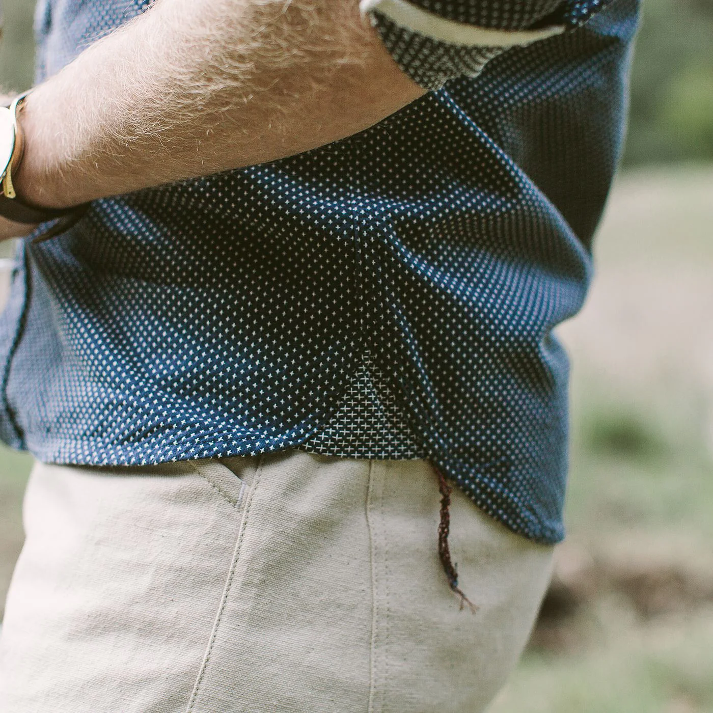 The Utility Shirt in Indigo Cross Jacquard - Image 5