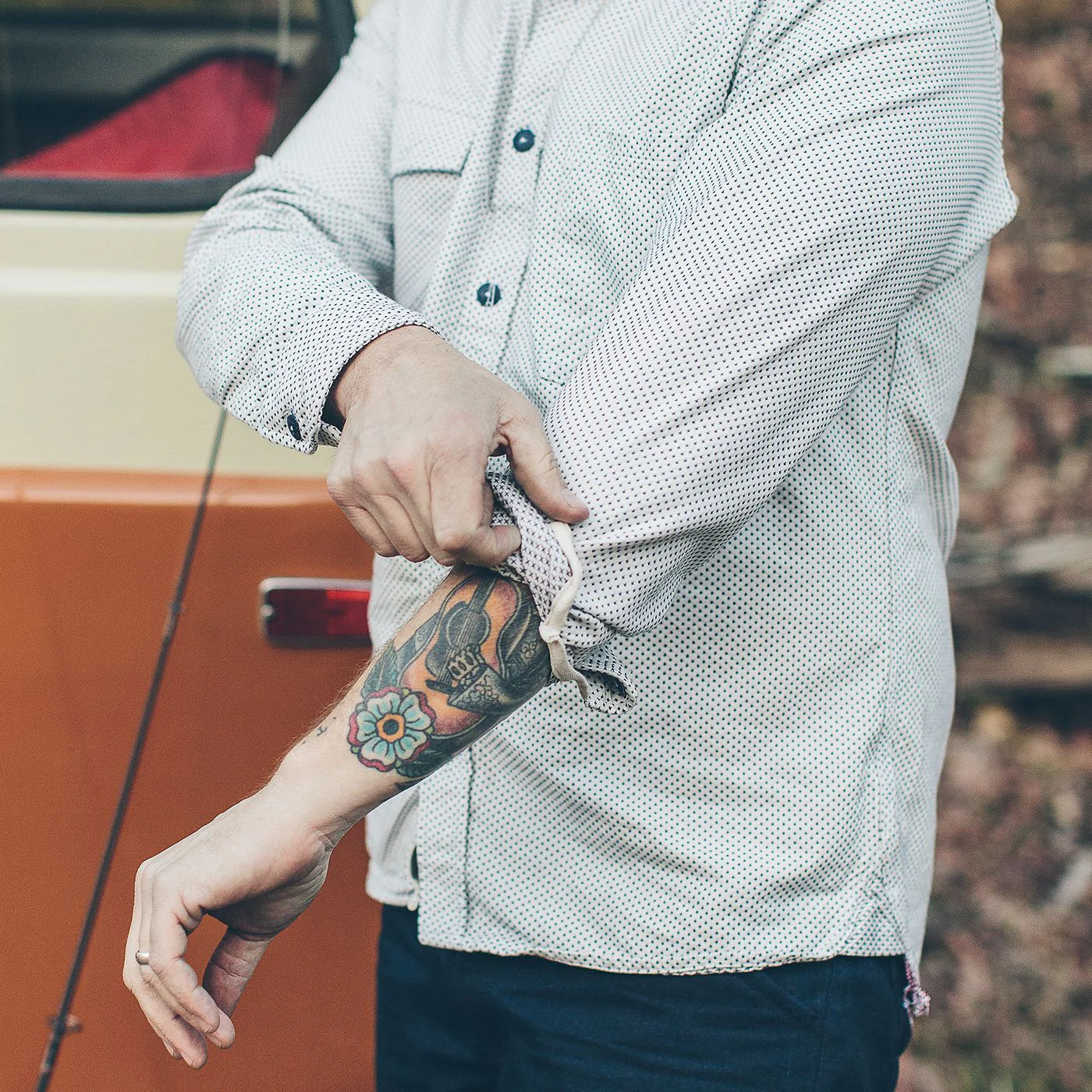 The Utility Shirt in Natural Cross Jacquard - Image 5