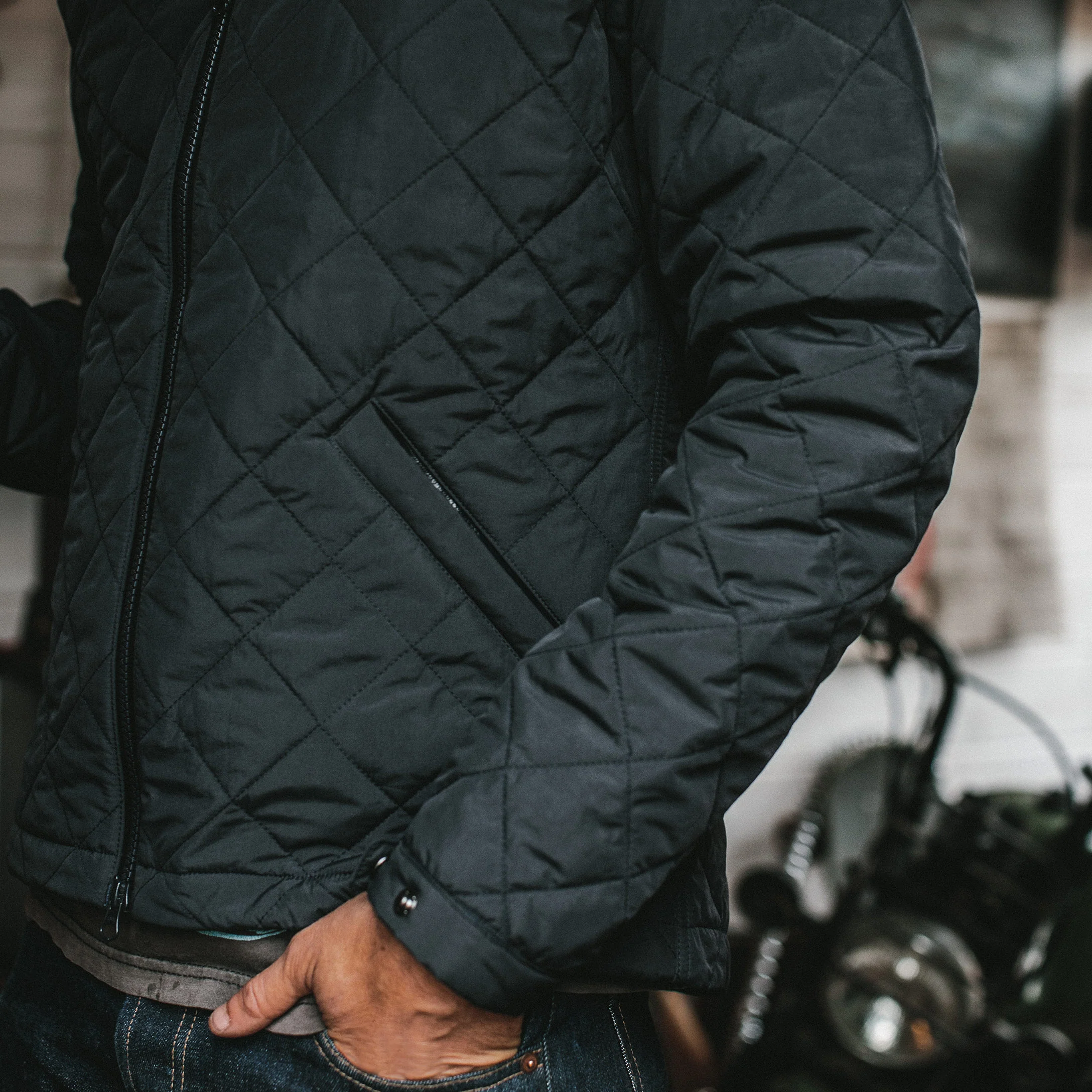 The Vertical Jacket in Navy - Image 8