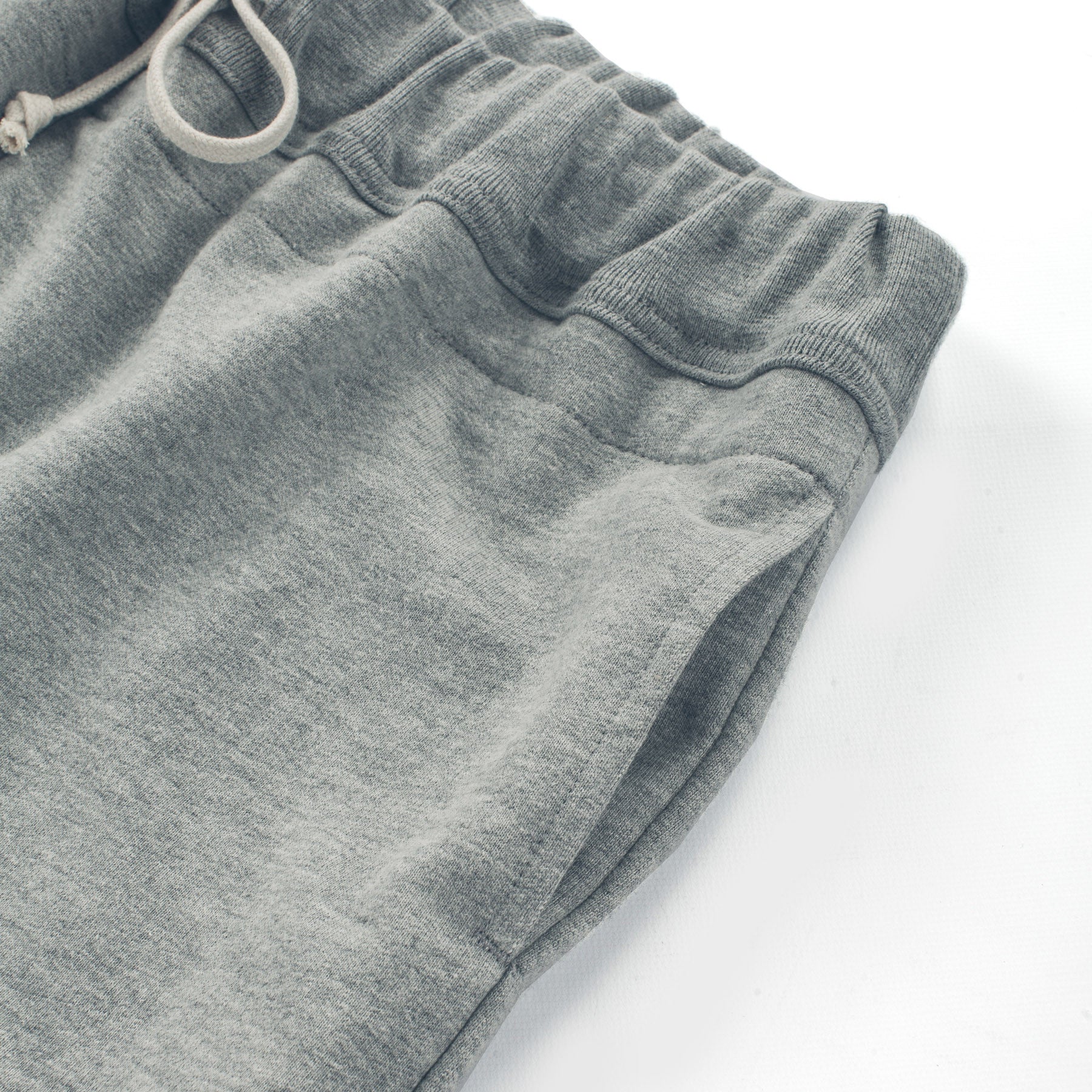 The Weekend Pant in Heather Grey - Image 6