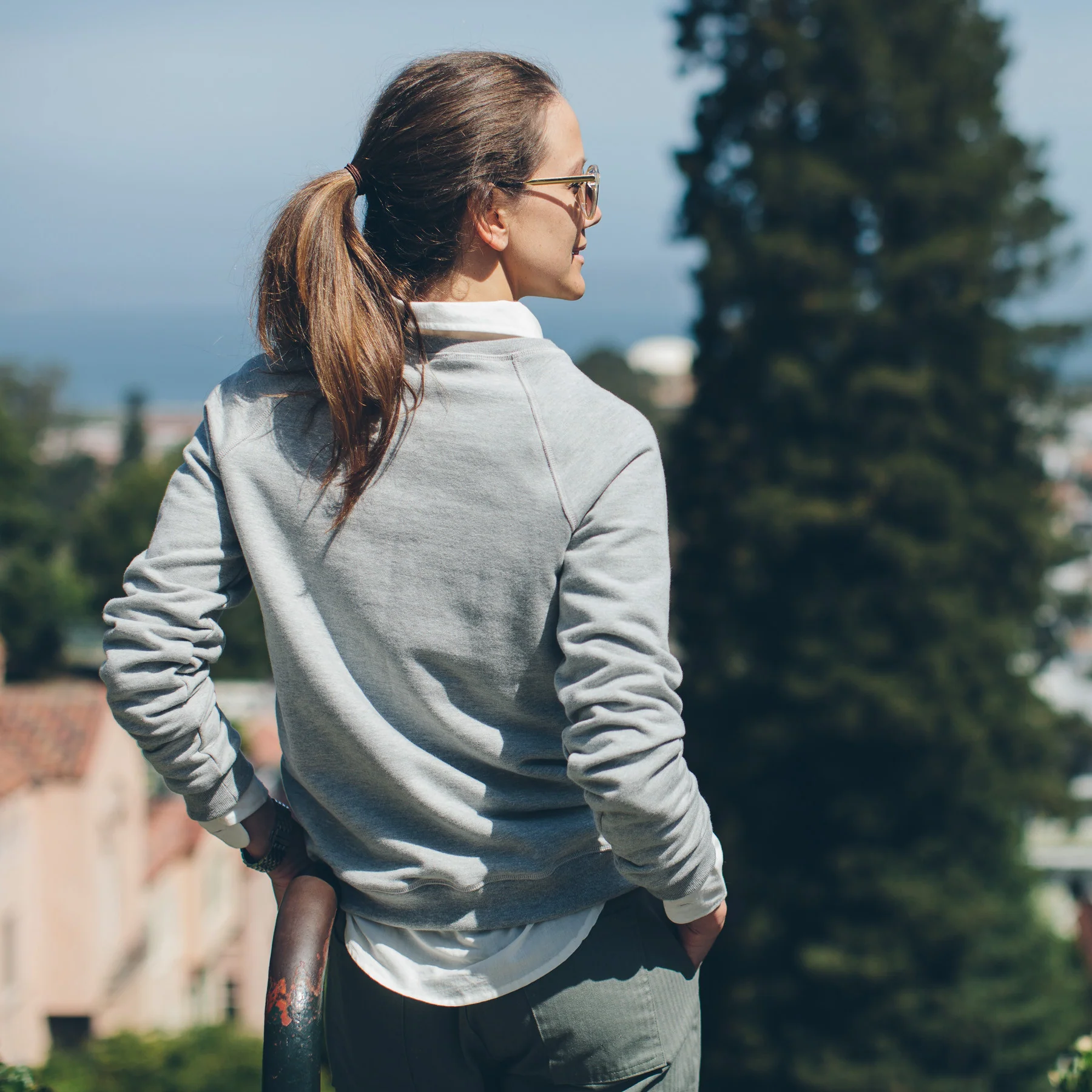 The Weekend Sweatshirt in Heather Grey - Image 5