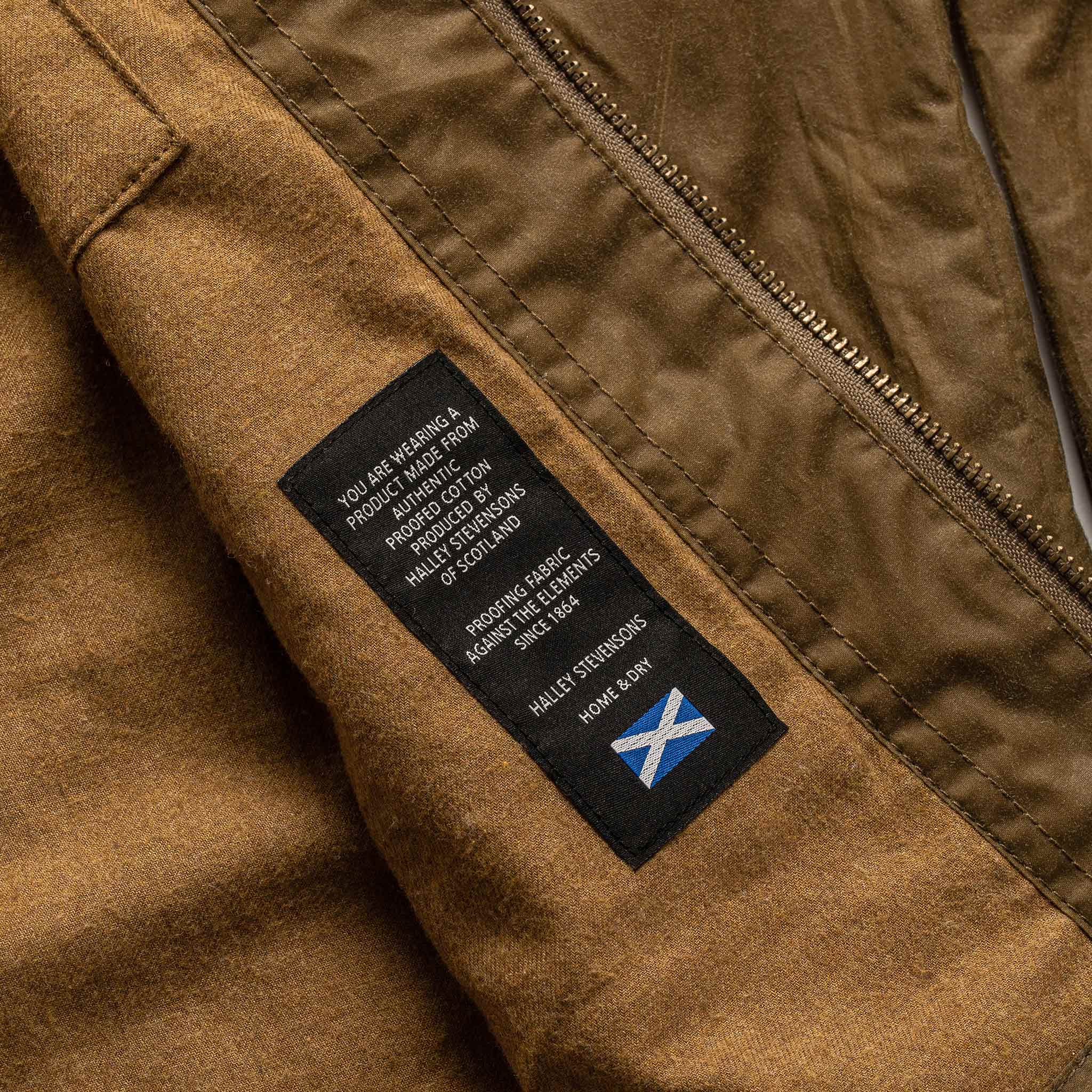 The Welterweight Winslow in Field Tan Waxed Canvas - Image 8