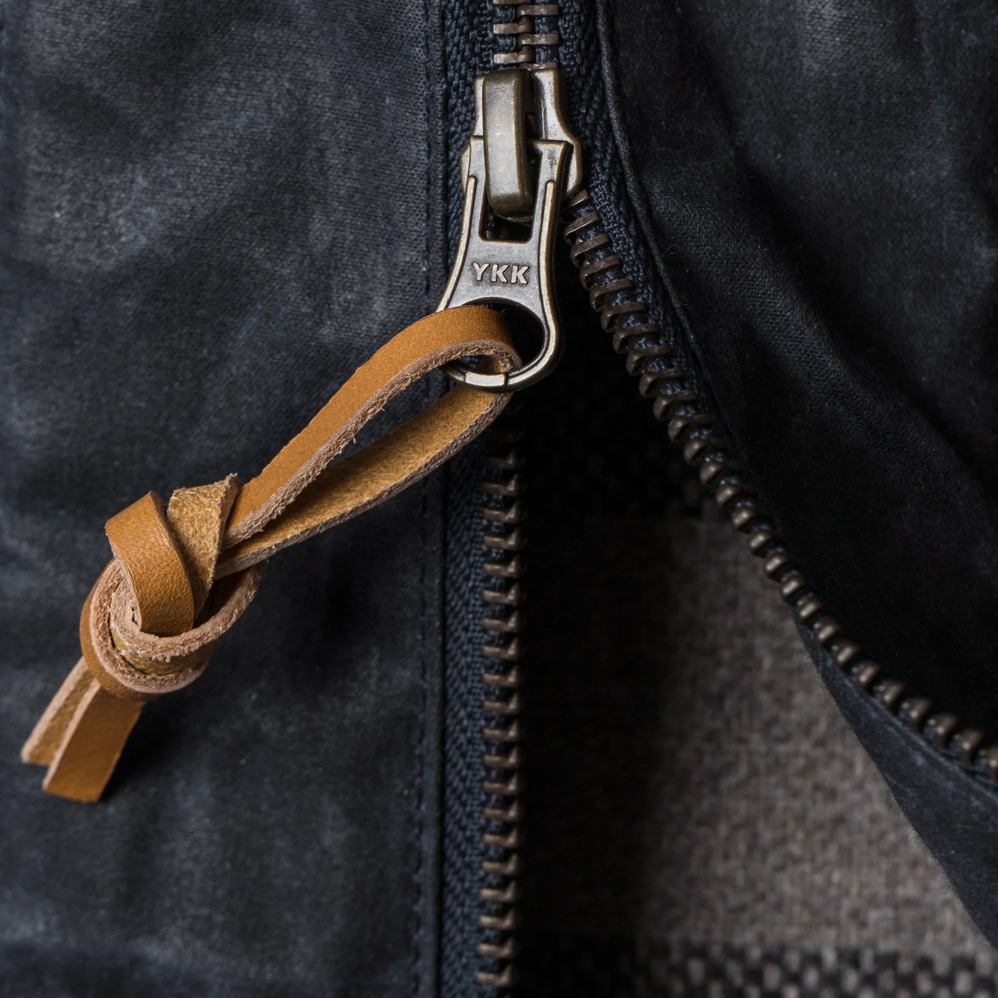 The Winslow Parka in Navy - Image 11