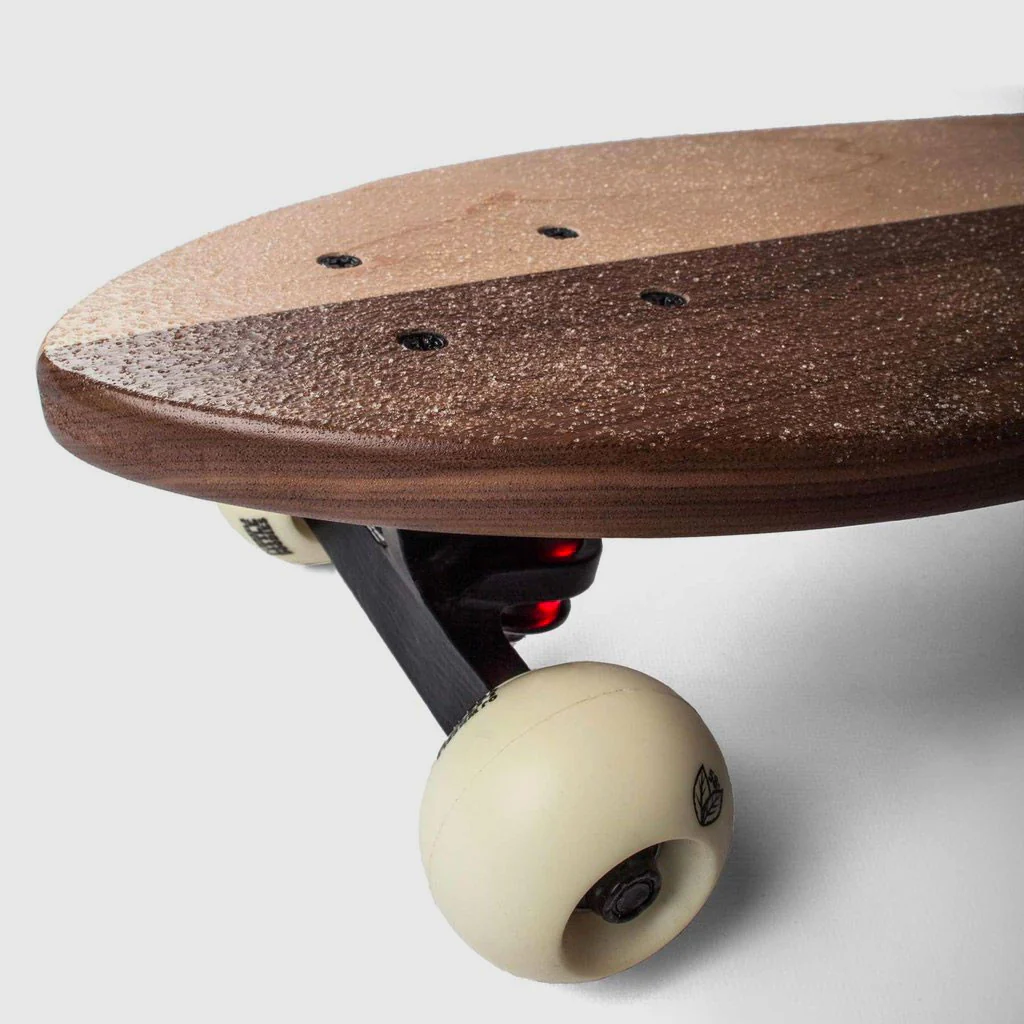 The Woolsey Atelier Land Cruiser V2 - Image 5