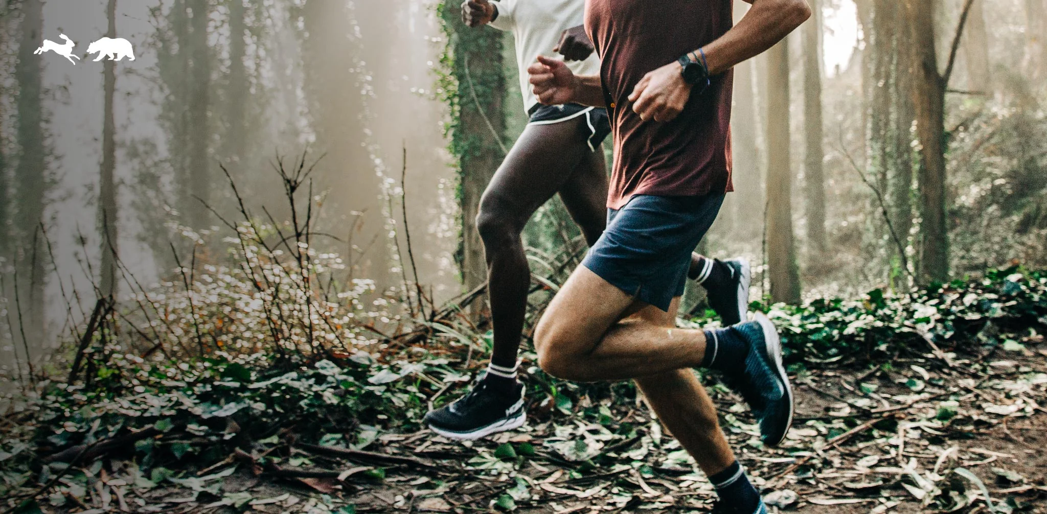 The Traverse Short in Navy - Image 11