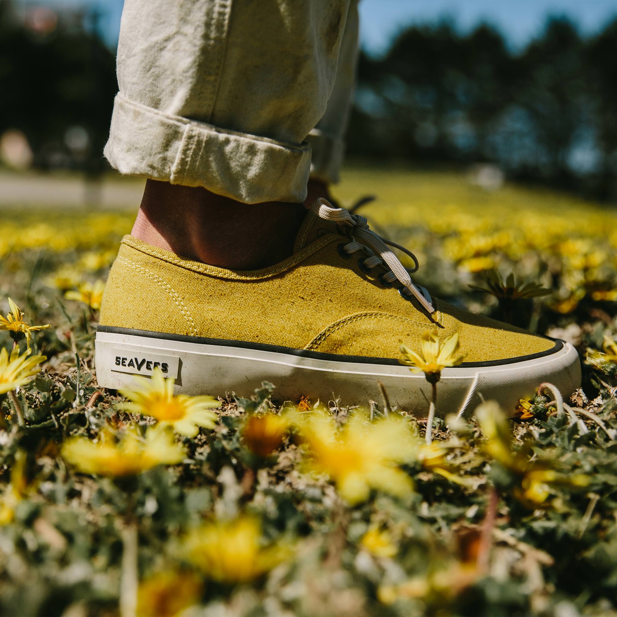 The Vista Sneaker in Gold Boss Duck - Image 3