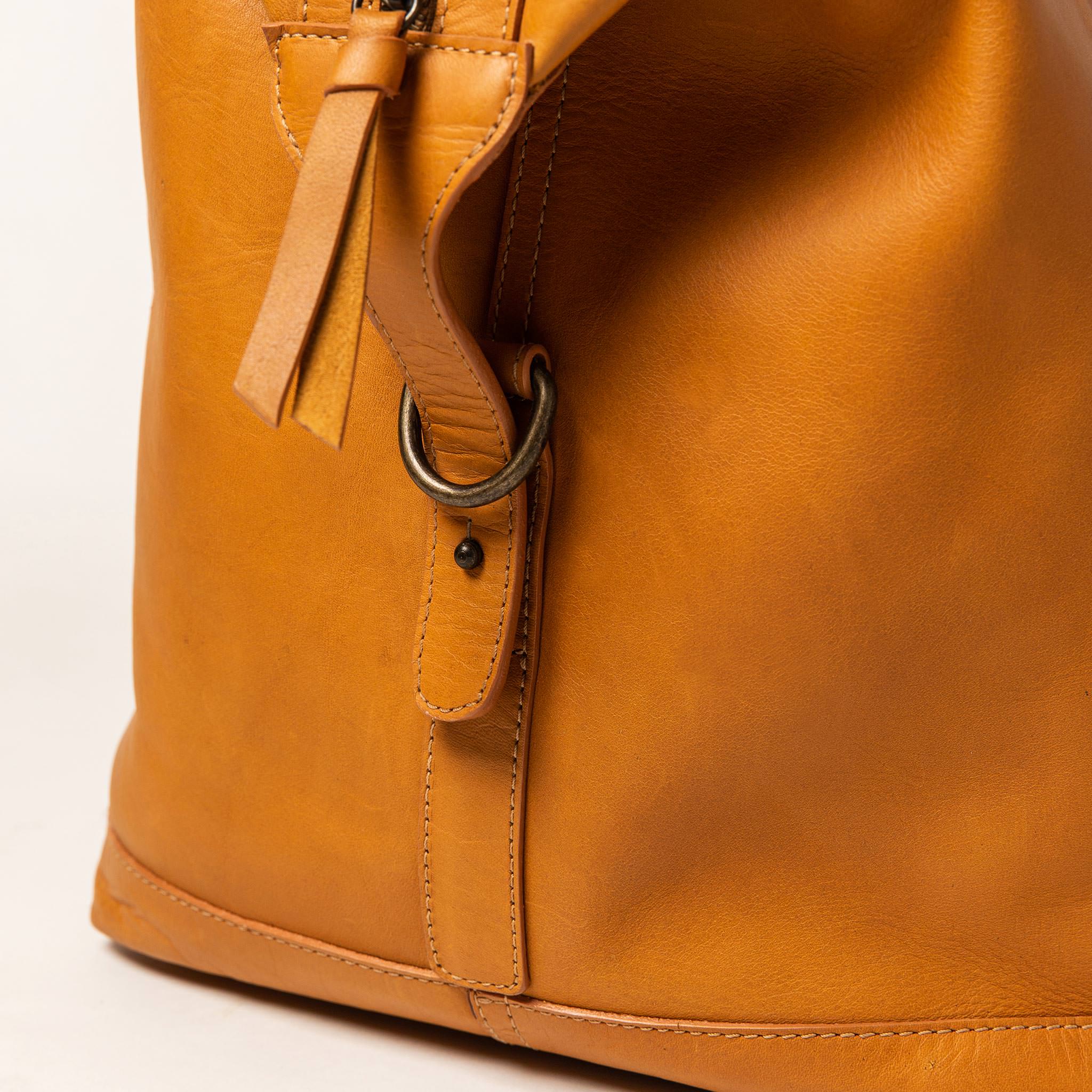 The Weekender Duffle Bag in Saddle Tan - Image 5