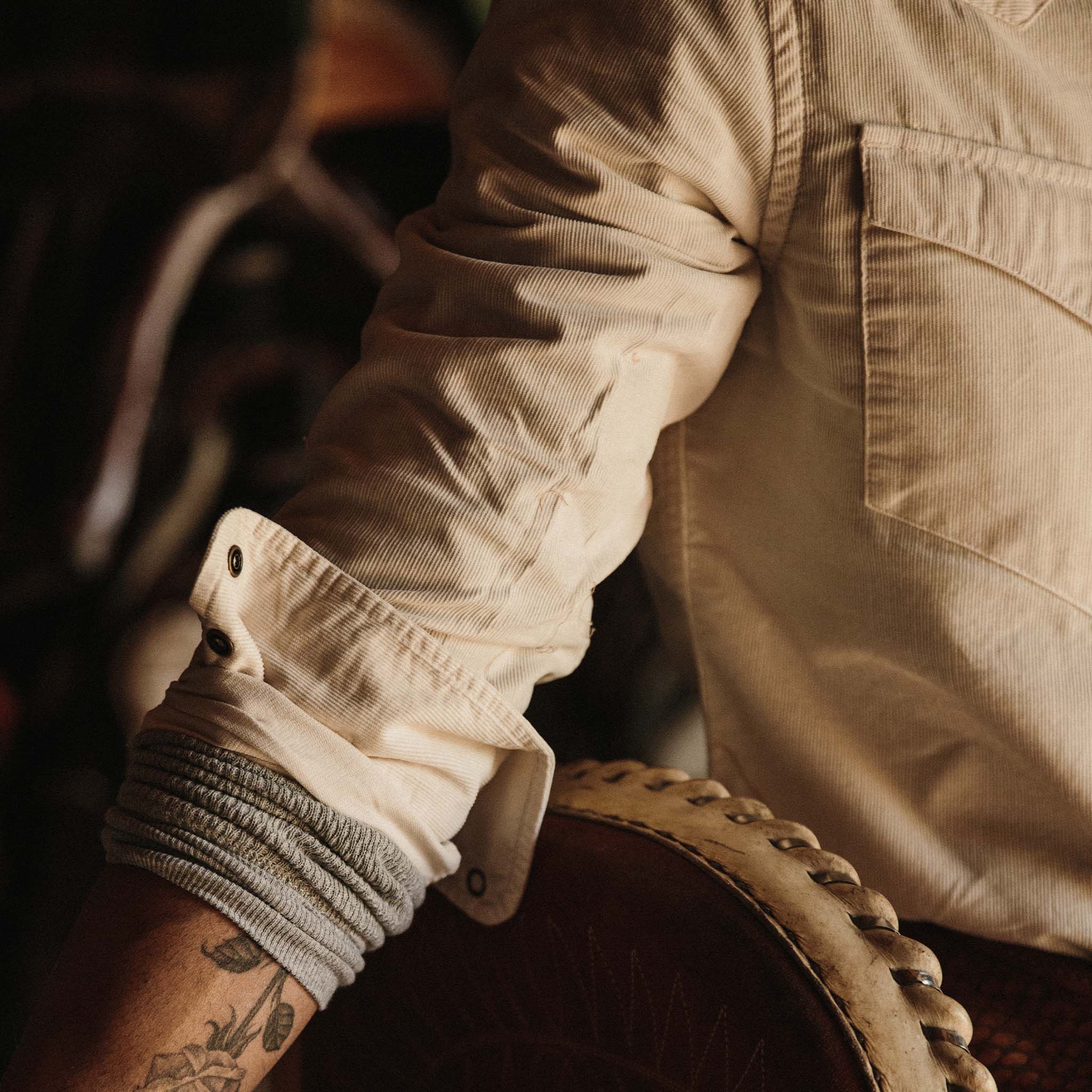 The Western Shirt in Natural Pincord - Image 4