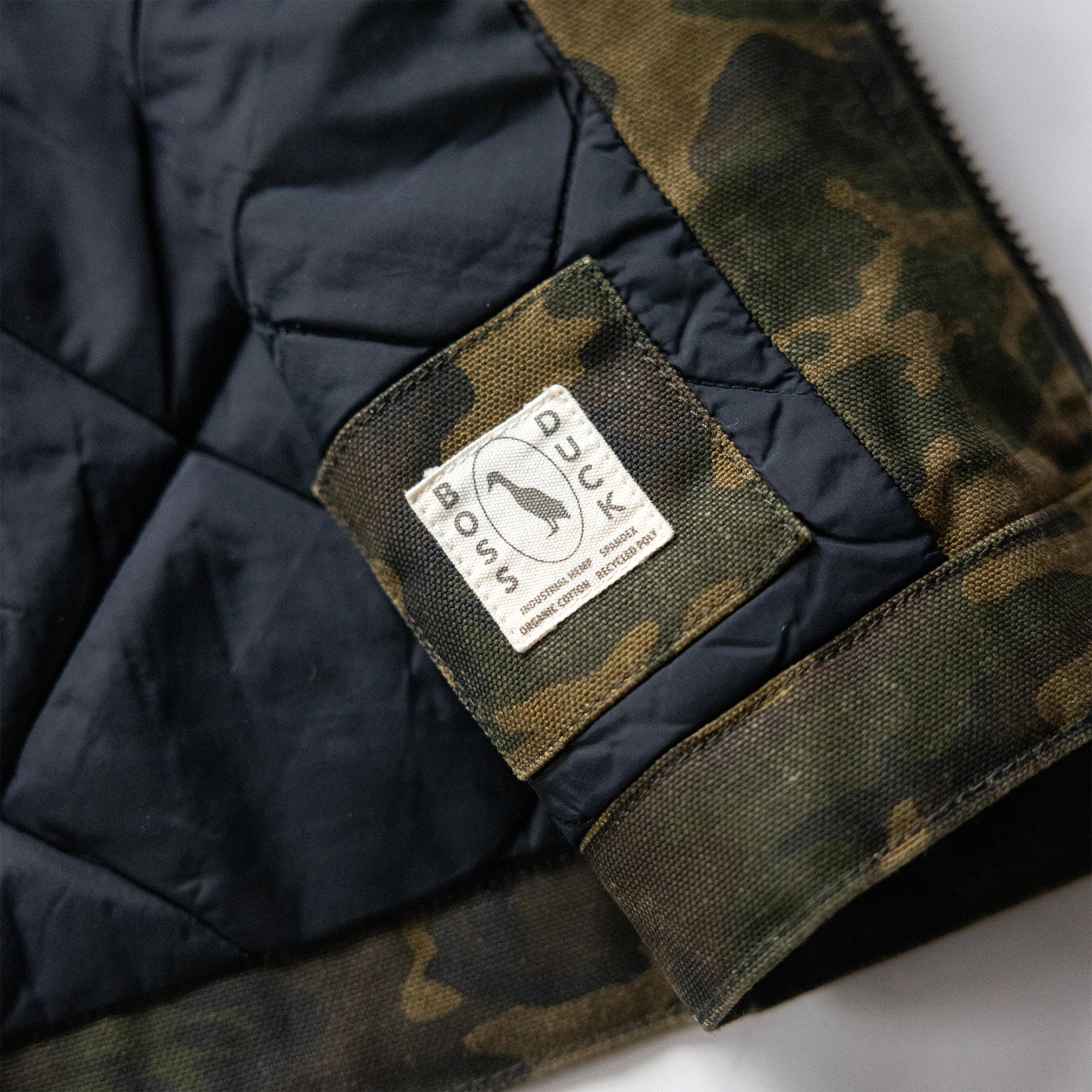 The Workhorse Vest in Camo Boss Duck - Image 5