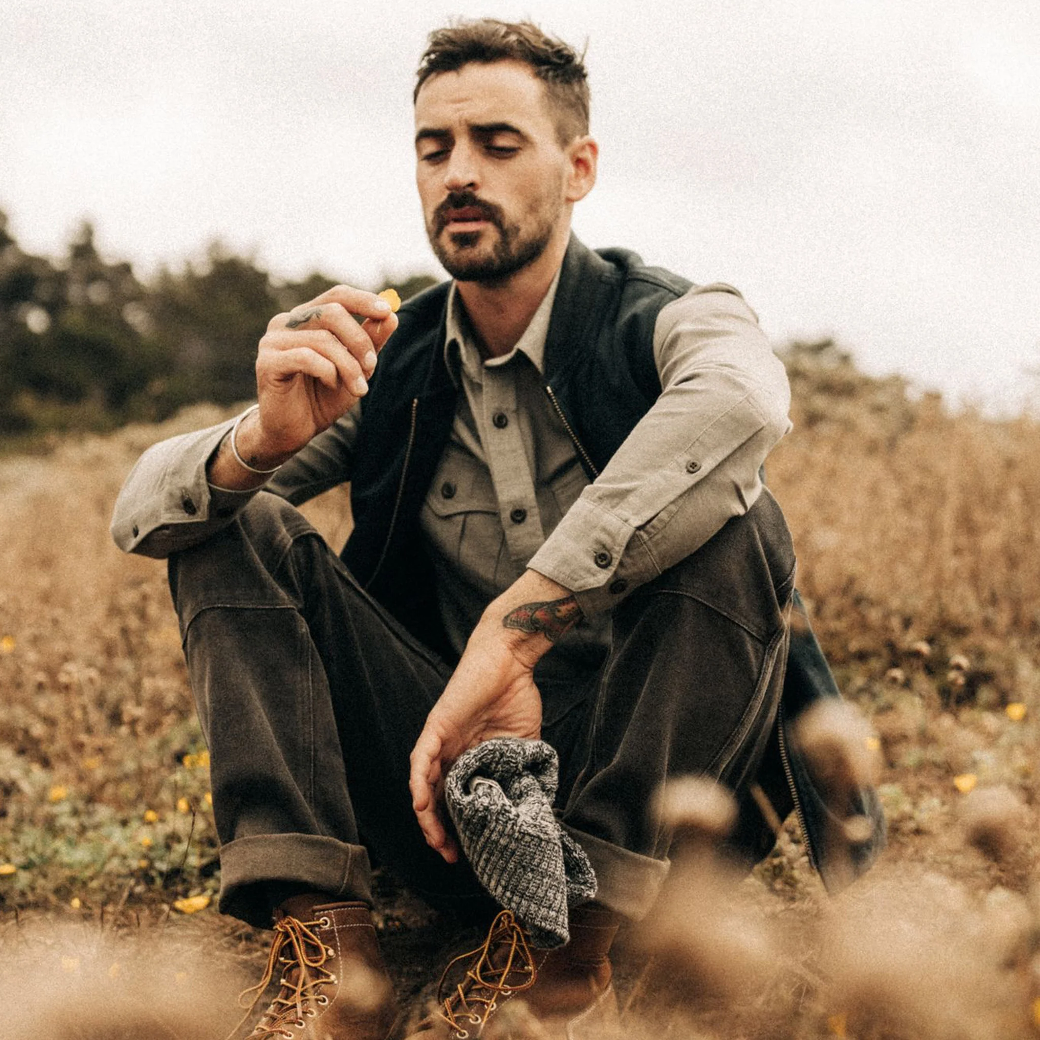 The Workhorse Vest in Coal Boss Duck - Image 5