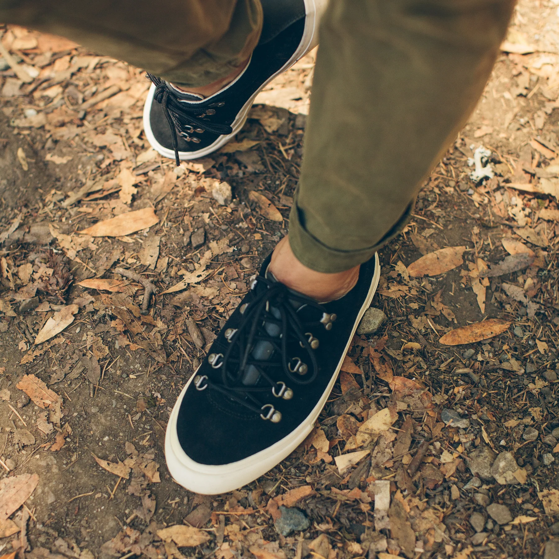 The Yosemite Hiker in Black - Image 3