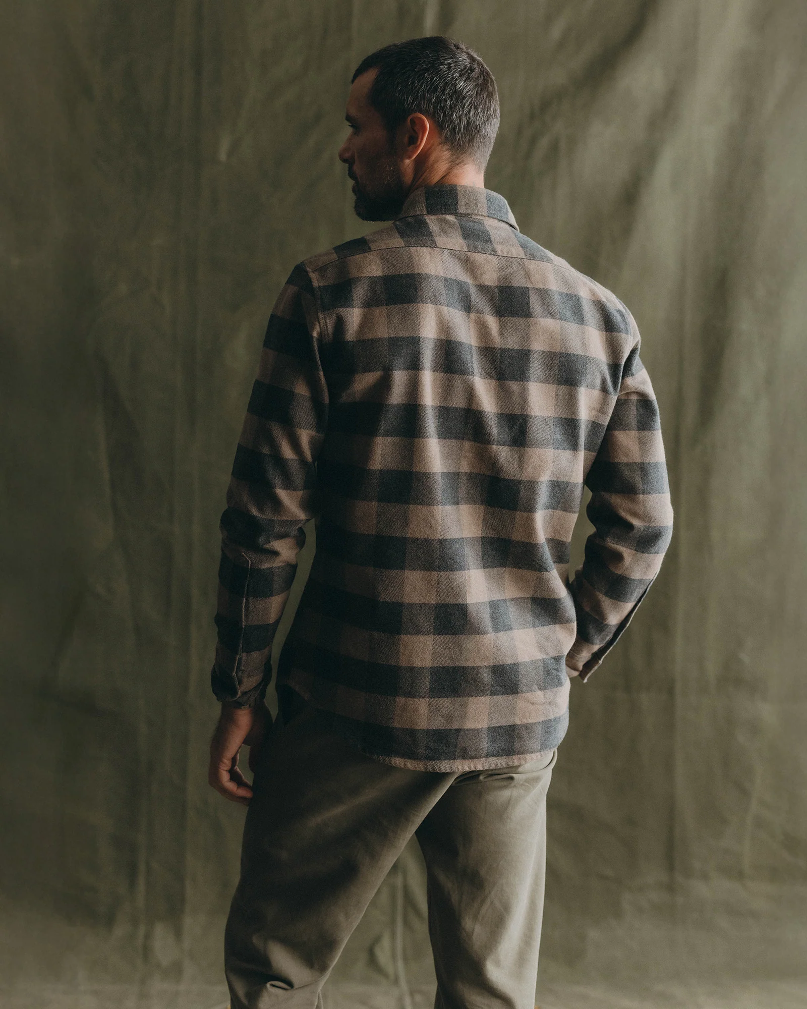 The Yosemite Shirt in Heather Sable Buffalo Check - Image 4