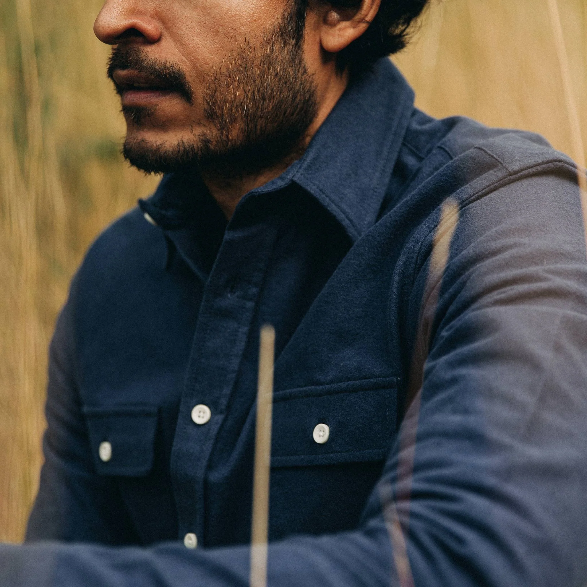 The Yosemite Shirt in Navy - Image 4