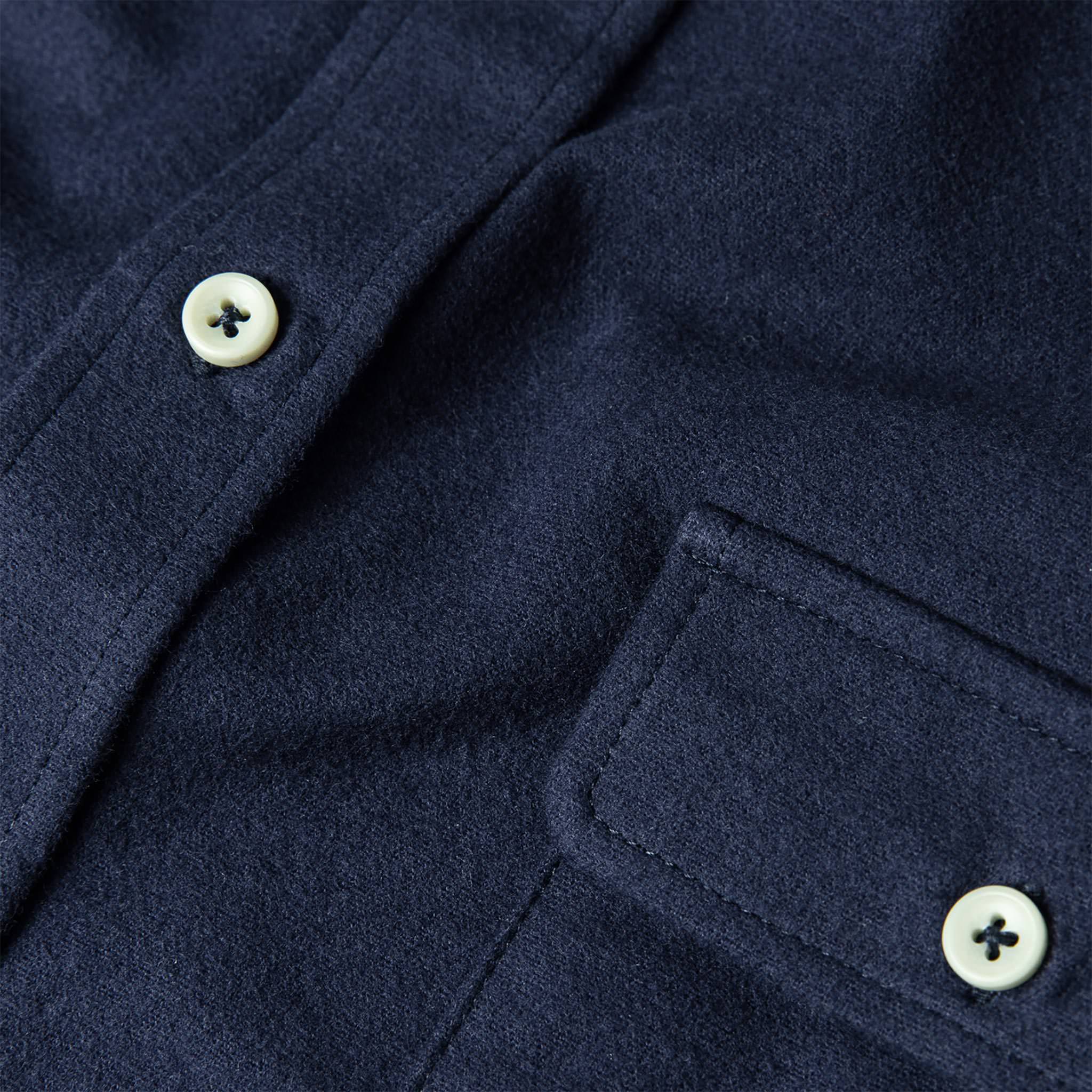 The Yosemite Shirt in Navy - Image 7