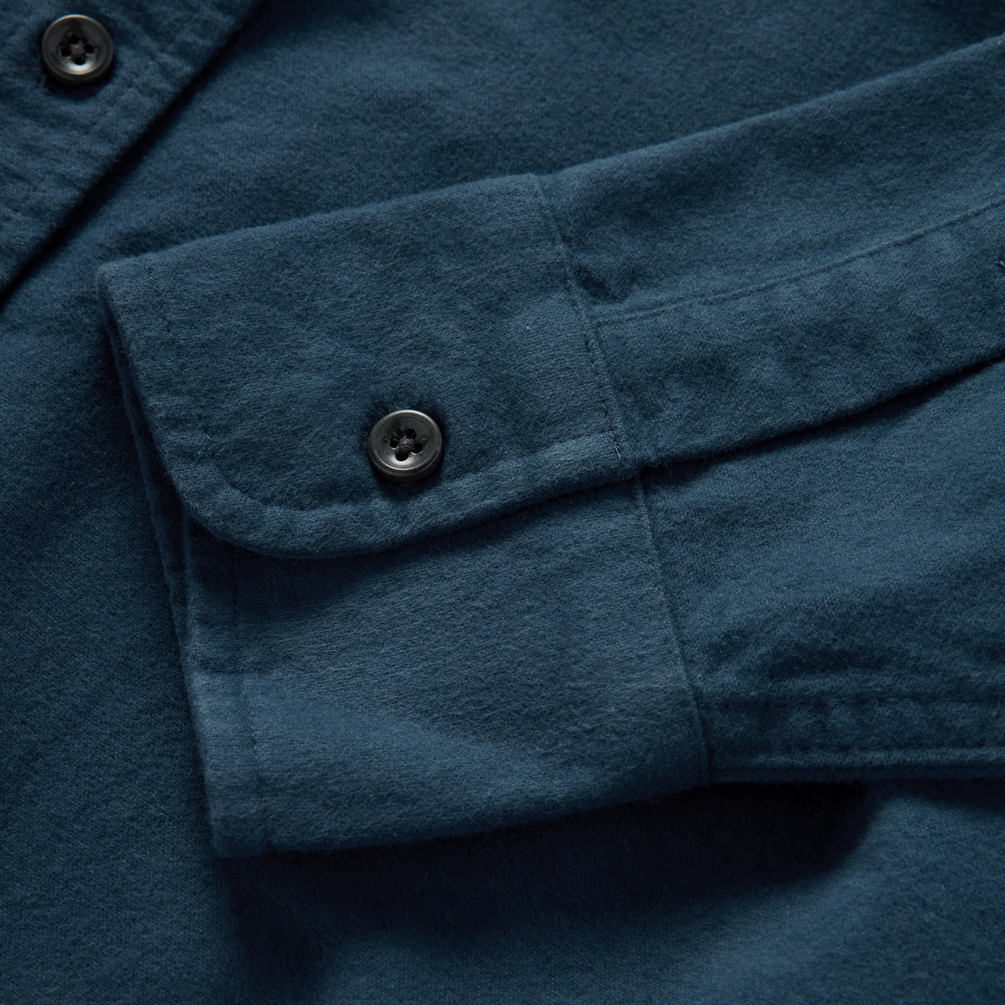 The Yosemite Shirt in Prussian Blue - Image 6